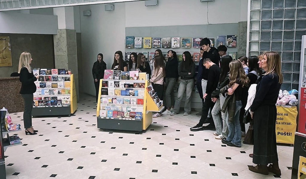 Terenska nastava u poštanskom uredu