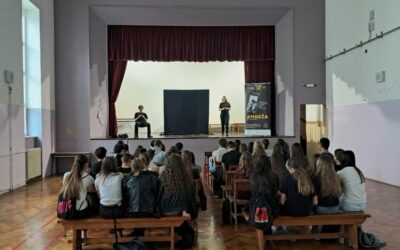U Ekonomskoj školi Šibenik održana edukativna kazališna predstava „Mreža“